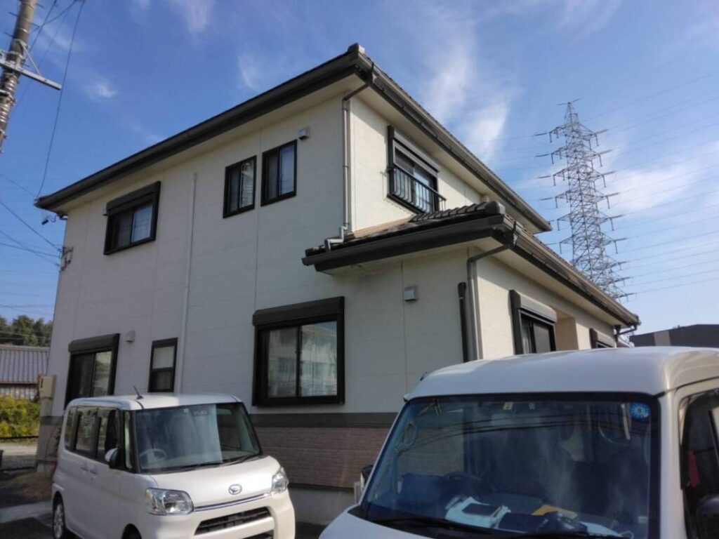 三重県 津市 外壁塗装 塗装屋 塗り替え 塗装工事 屋根塗装 ペンキ屋 内装塗装 塗装 塗る 防水工事 リフォーム工事 鈴鹿市 四日市市